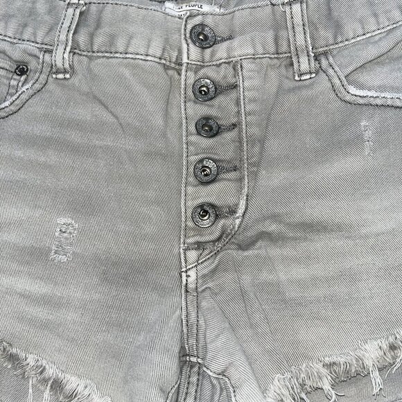 Free People Runaway Jillian Cut Off Button Fly Raw Hem Jean Shorts Size W 27 - Picture 2 of 7